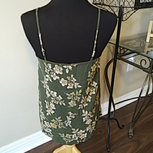 Olive Green Tank with floral print S - Picture 4 of 6